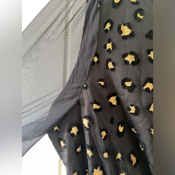 Black and Gold Leopard Sparkle Party Dress - Picture 4 of 4